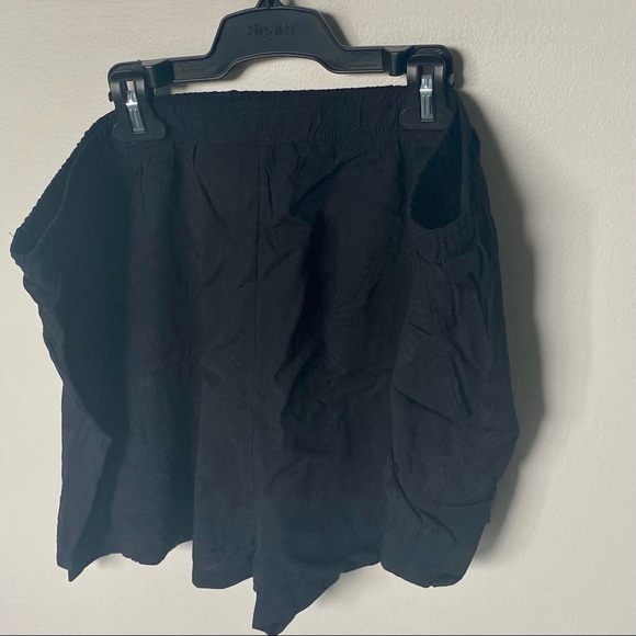 Luxury Edition Elastic Waistband Short, Black Fan - Picture 4 of 5